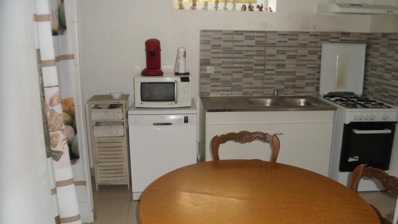 Siros Apartment Iron Luaran gambar