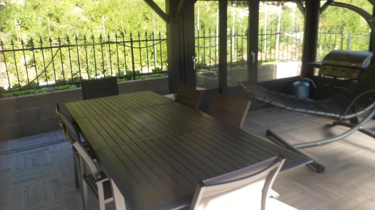 Siros Apartment Iron Luaran gambar