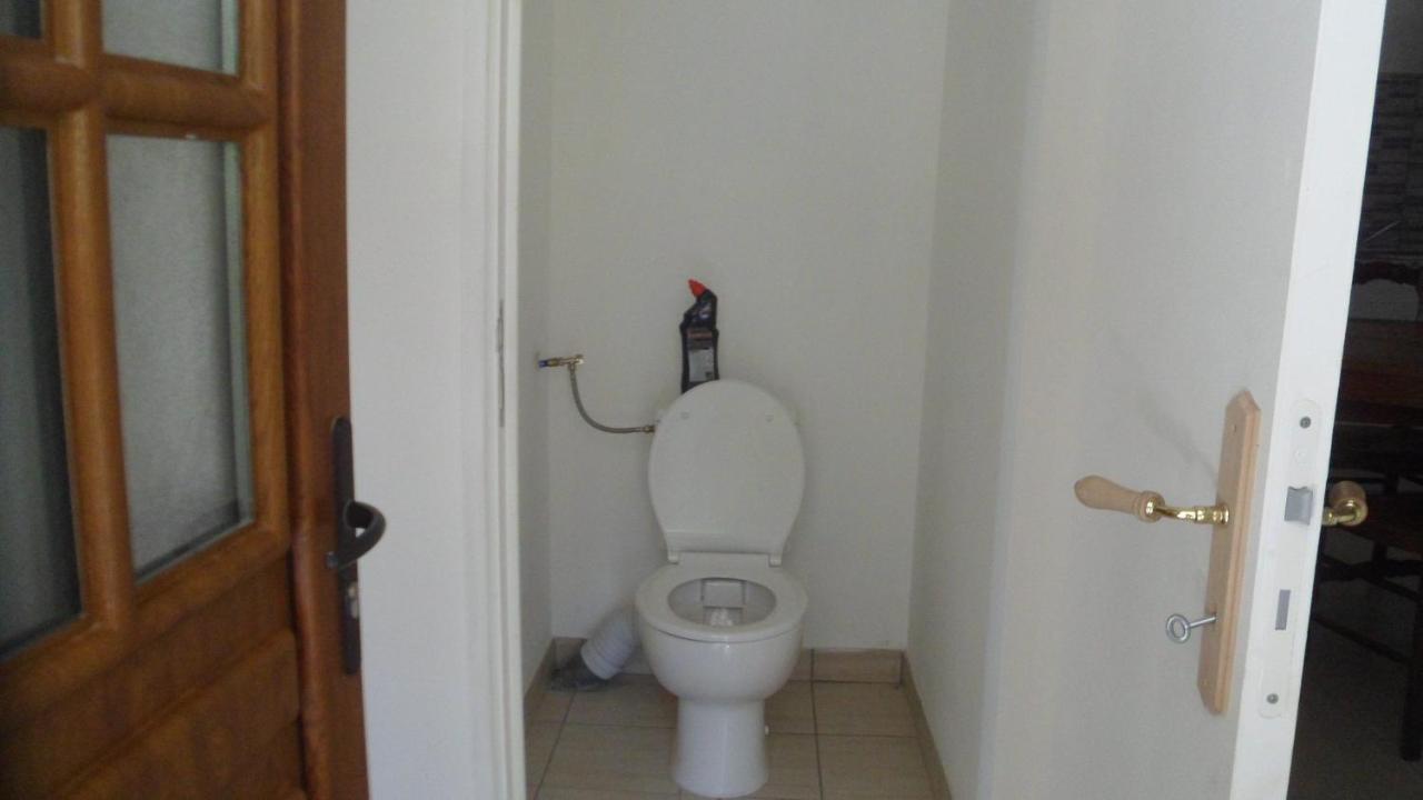 Siros Apartment Iron Luaran gambar