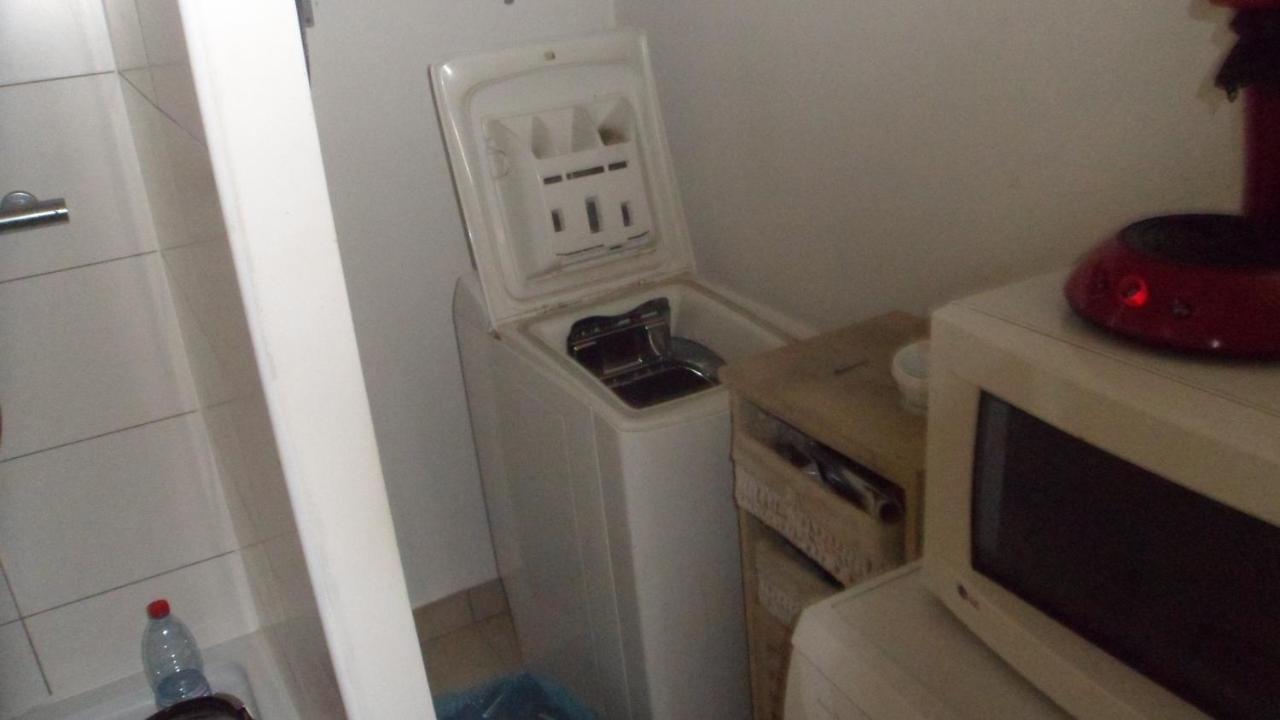 Siros Apartment Iron Luaran gambar